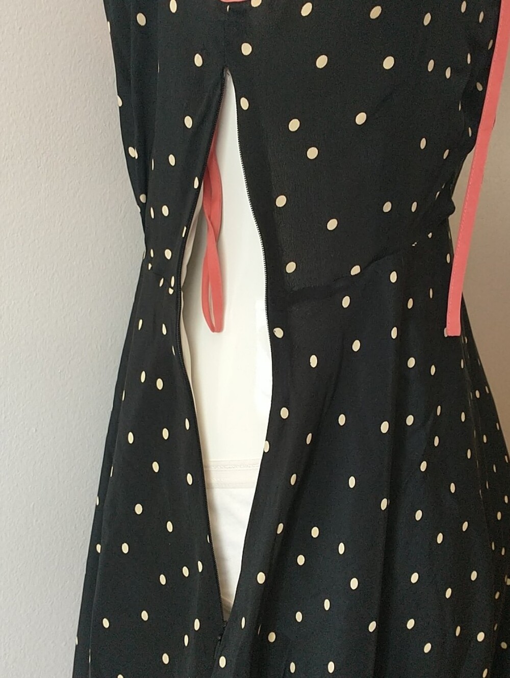 Girls from Savoy Gull Wing Dress Black Silk Rockabilly Pinup - Picture 5 of 11